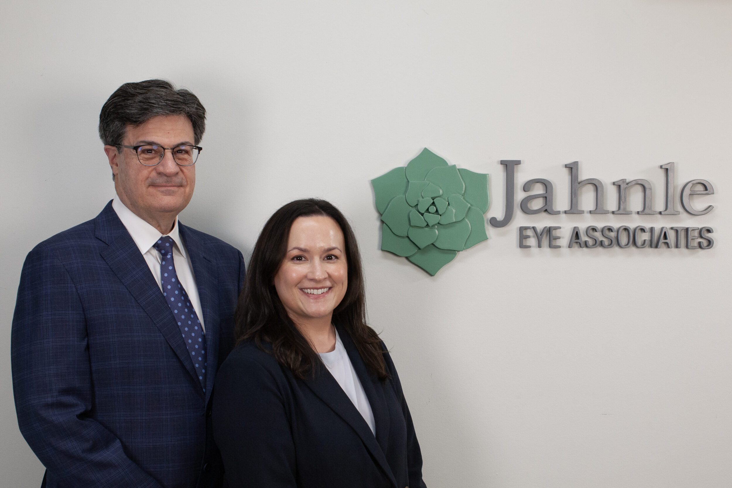 Dr. Jahnle & Dr.Krespan 3[1]